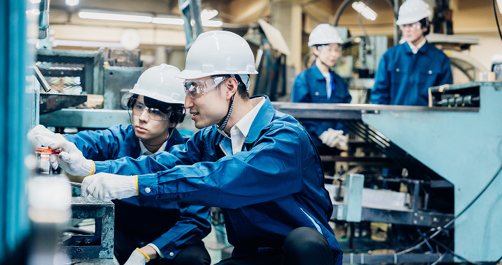 製造業
