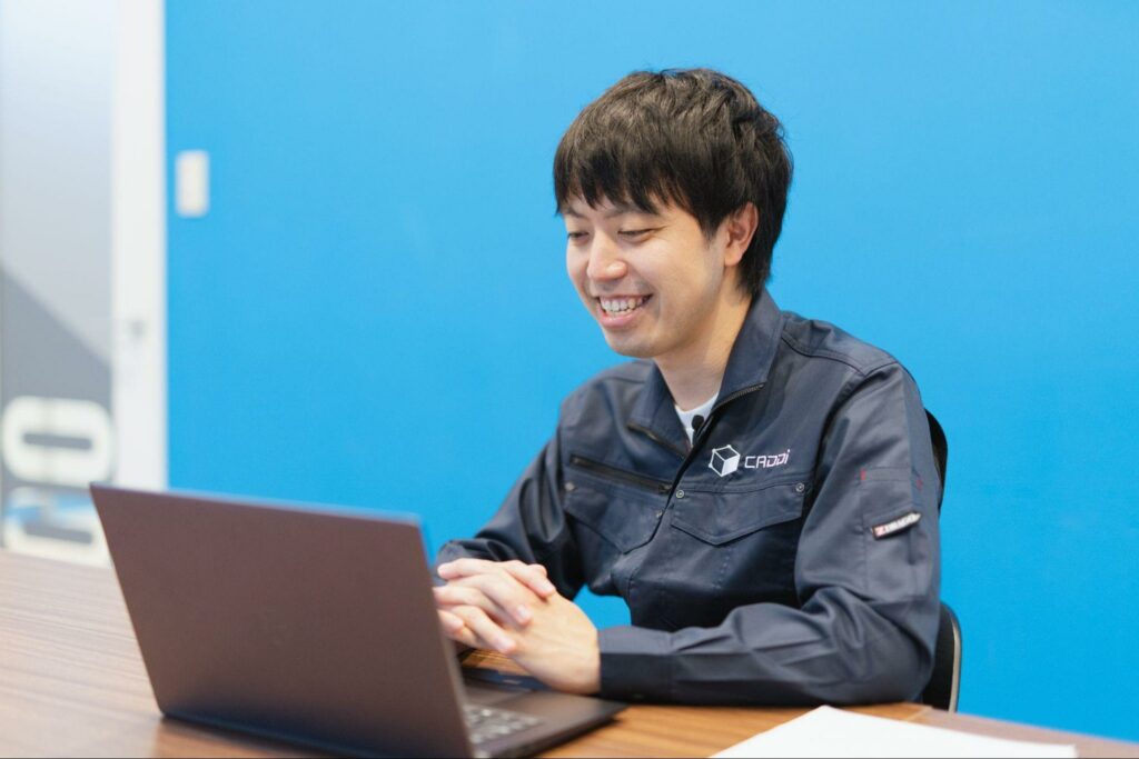 月間30〜40時間掛かっていた請求書処理が3〜4時間まで圧縮!
